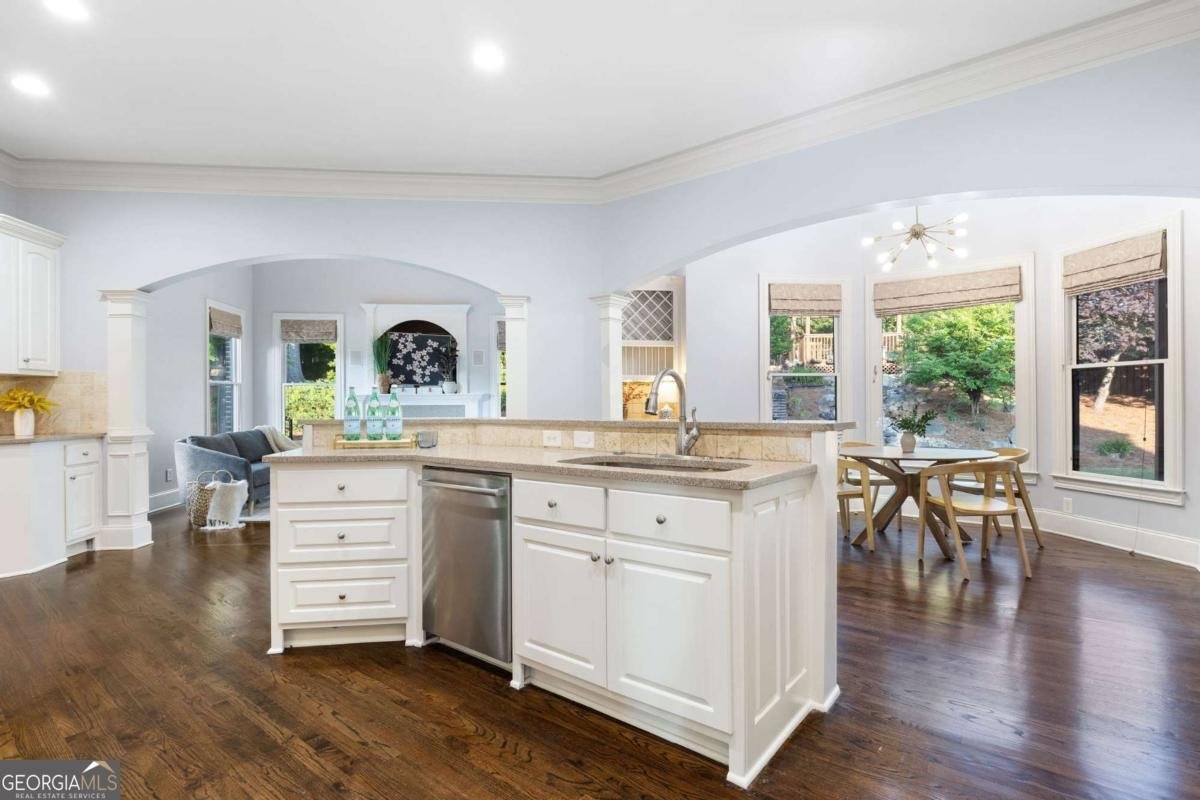 3302 ANNA RUBY Lane Buford - 16