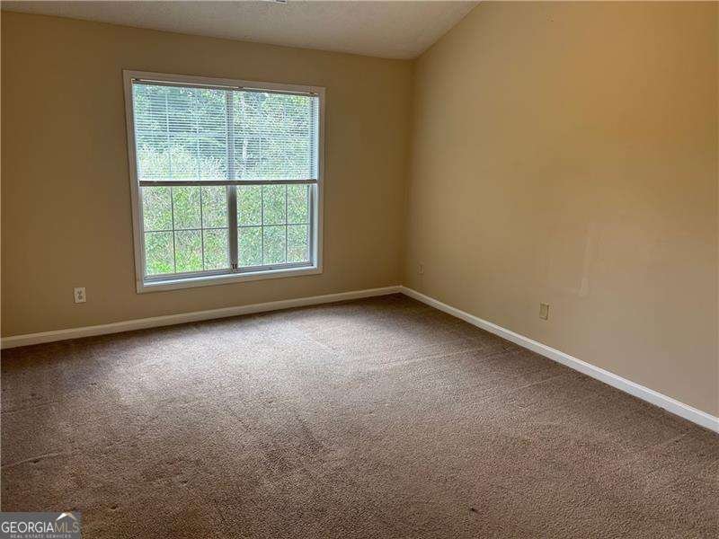 2494 Riverwood Spring Ellenwood - 11