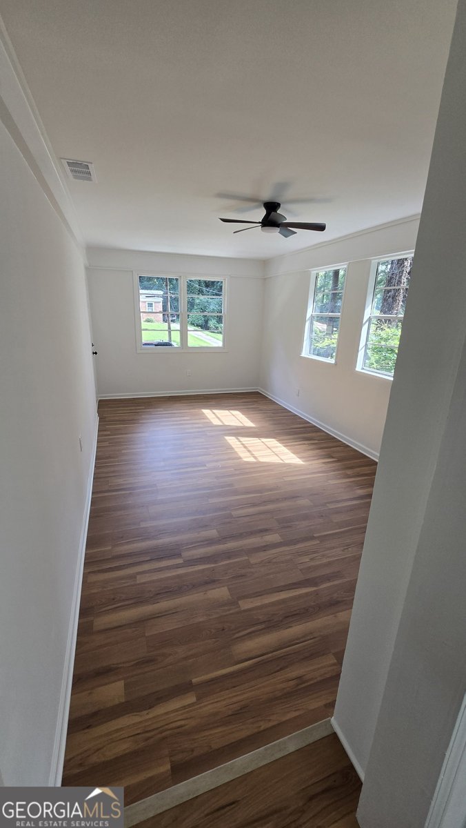 2084 Snow Road Atlanta - 27