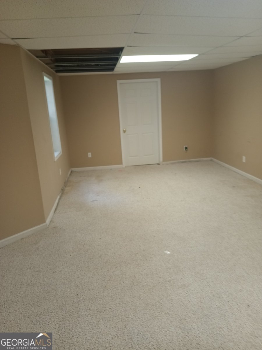 140 Ridgecrest Drive Fayetteville - 18