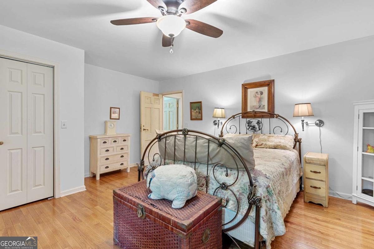 16335 Henderson Road Milton - 13
