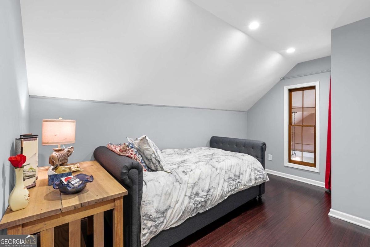 16335 Henderson Road Milton - 25