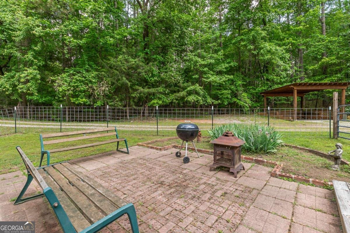 16335 Henderson Road Milton - 29