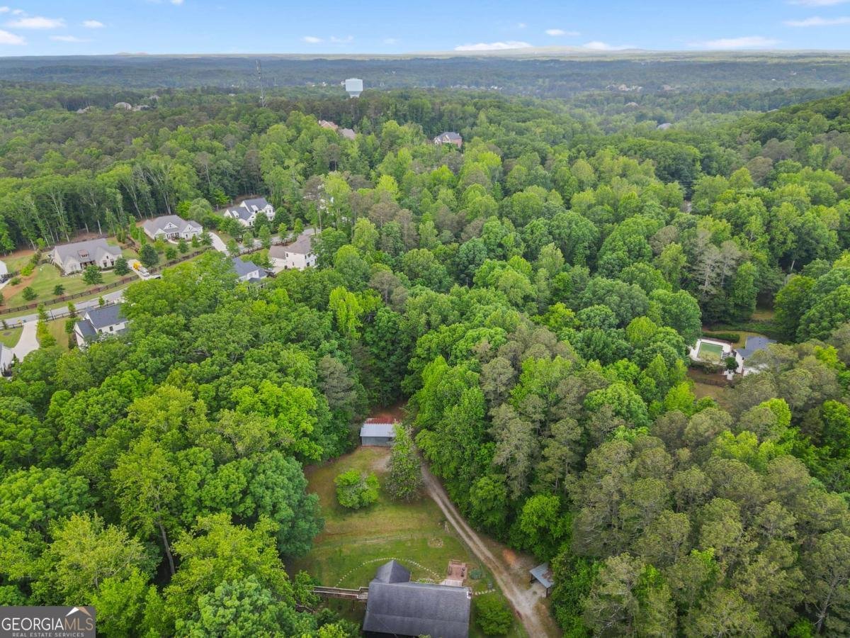 16335 Henderson Road Milton - 44