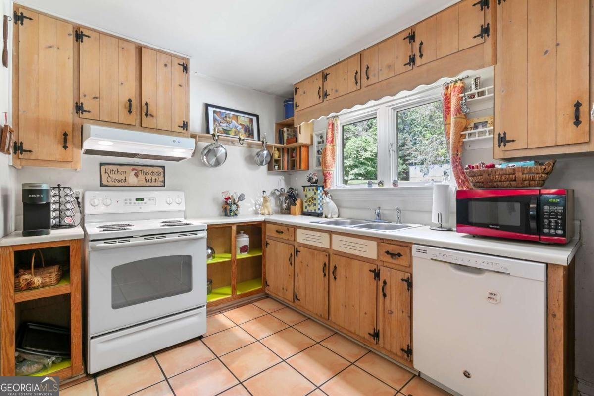 16335 Henderson Road Milton - 8