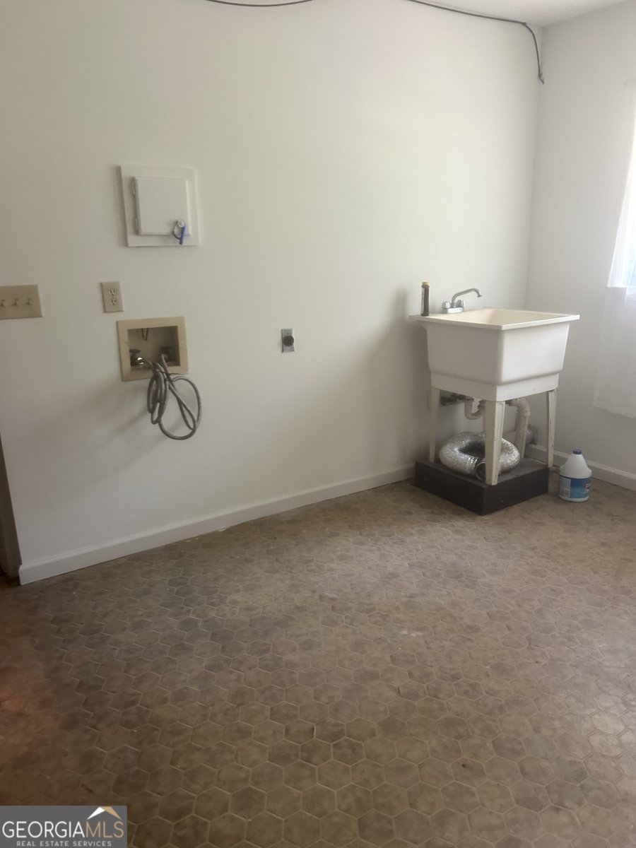 902 Andrews Drive Conyers - 10