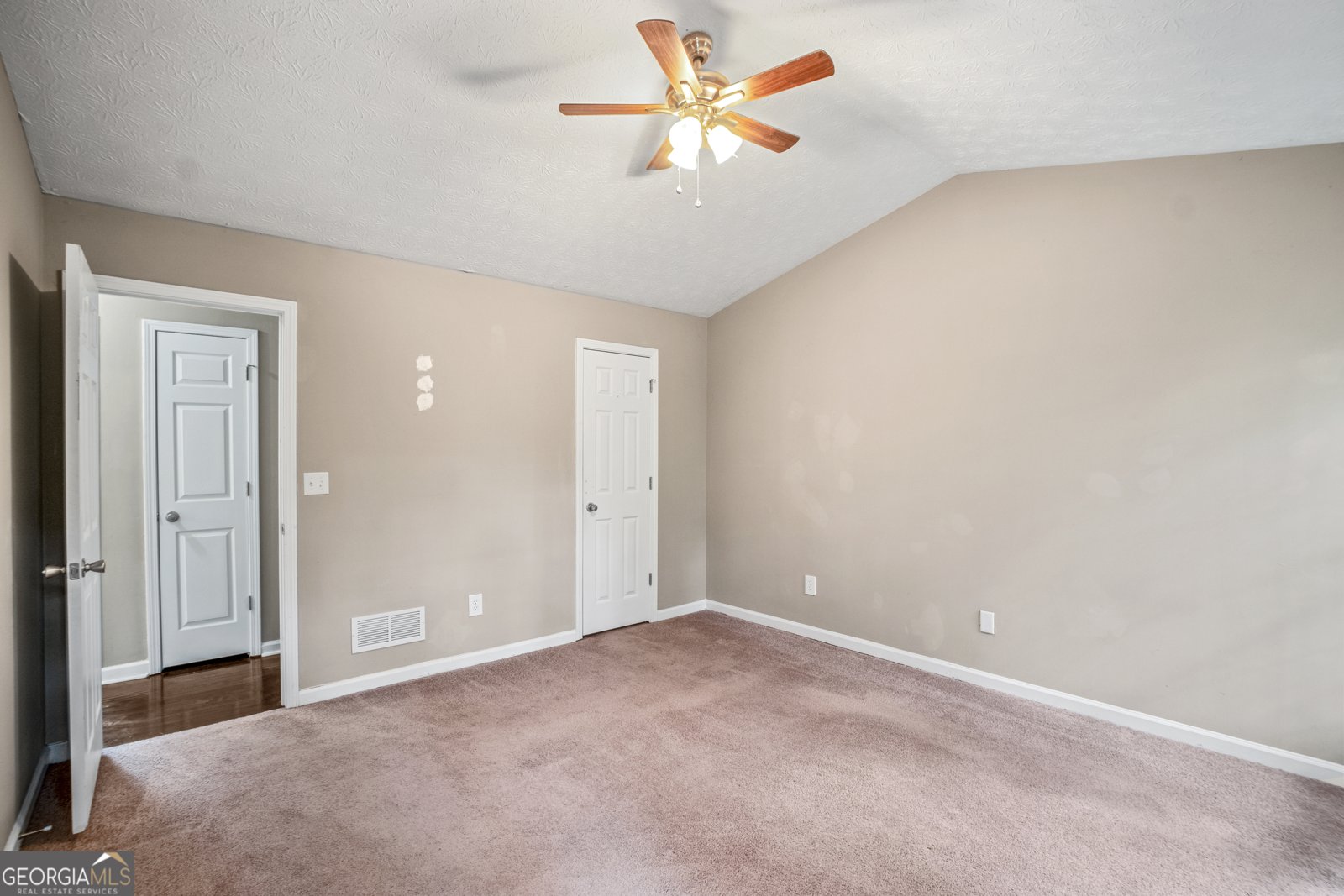 4432 Bos Circle Loganville - 31