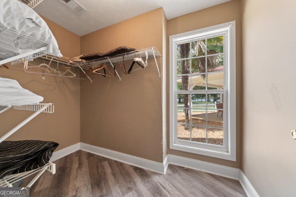 926 Jamesway Drive Sparta - 1