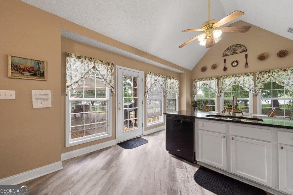 926 Jamesway Drive Sparta - 17