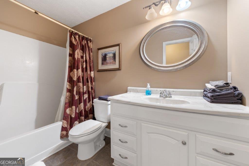 926 Jamesway Drive Sparta - 33