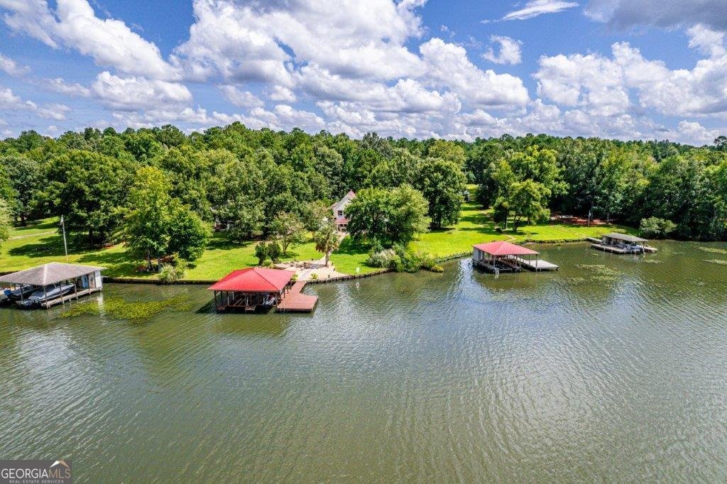 926 Jamesway Drive Sparta - 66