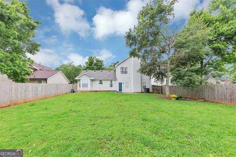 4044 Ward Lake Trail Ellenwood - 37