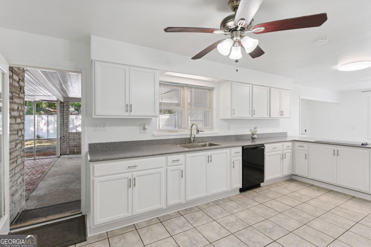 1425 Lanier Boulevard Brunswick - 14