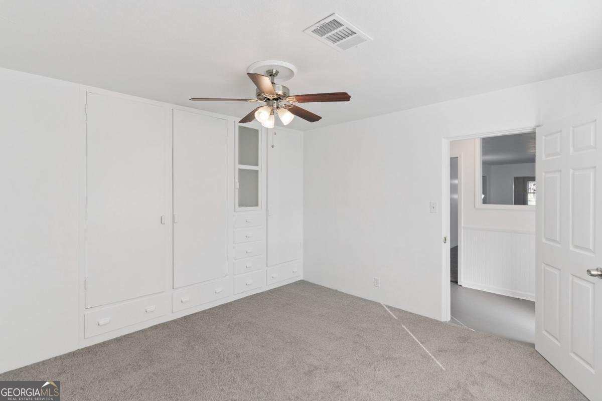 1425 Lanier Boulevard Brunswick - 33