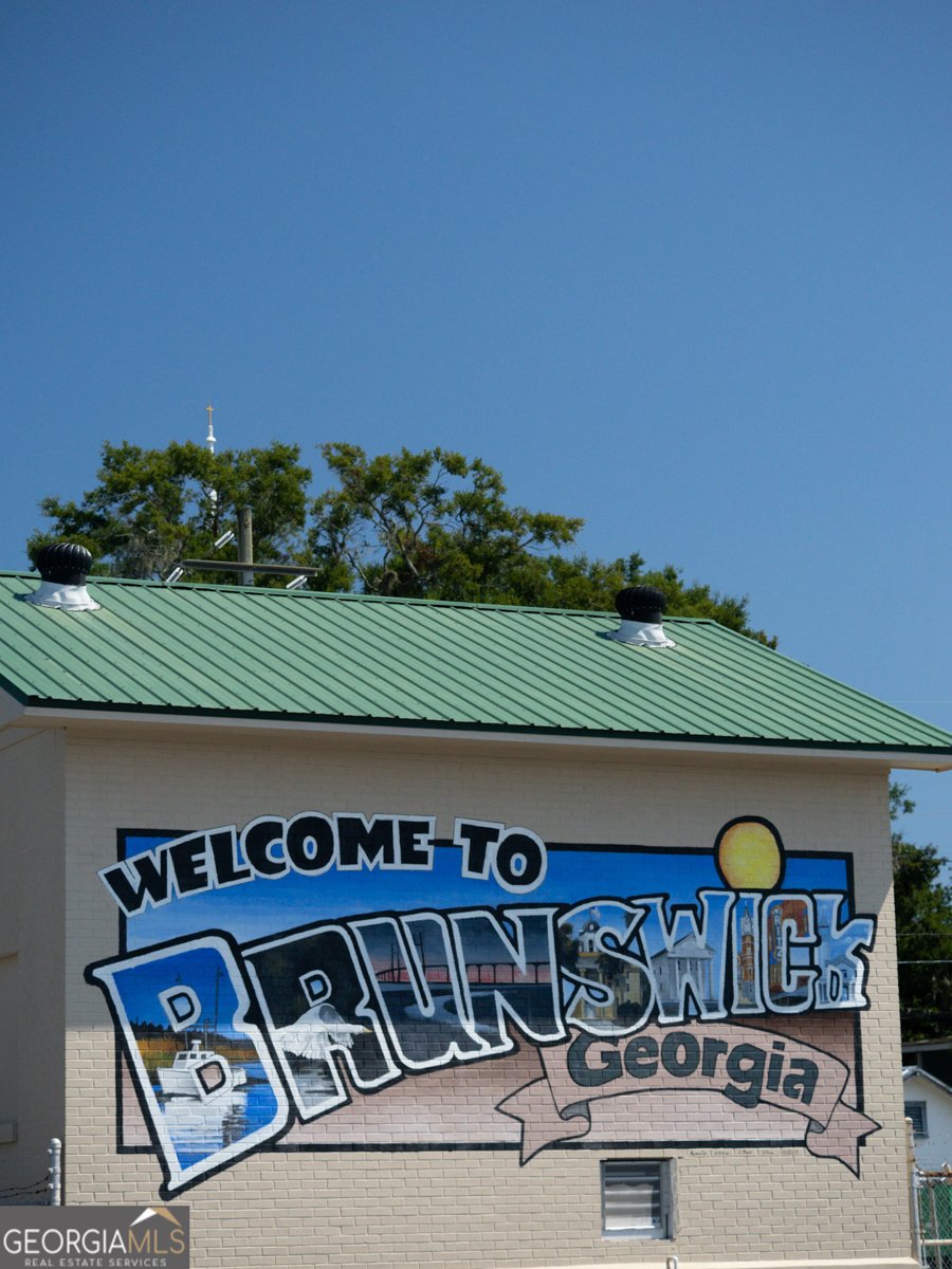 1425 Lanier Boulevard Brunswick - 48