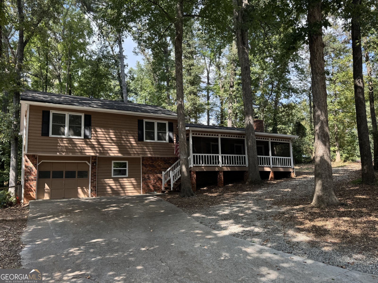 4323 Japonica Court Lilburn - 1