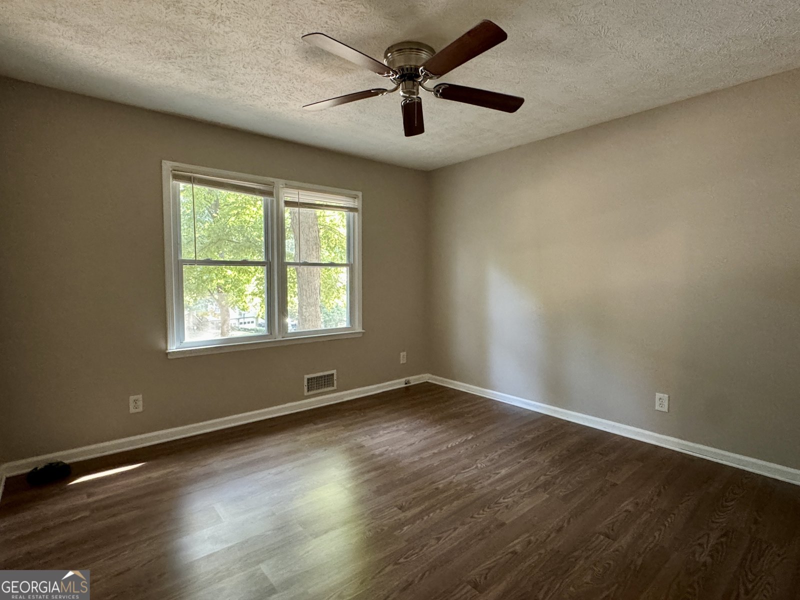 4323 Japonica Court Lilburn - 14