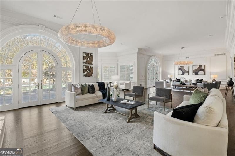 4571 Columns Drive Marietta - 19