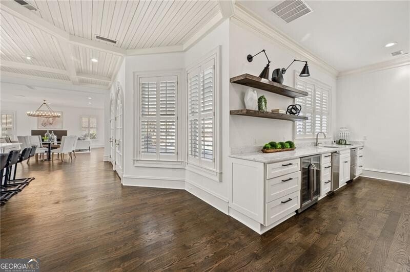 4571 Columns Drive Marietta - 31