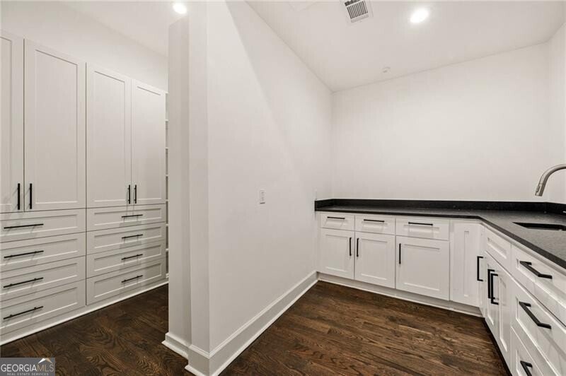 4571 Columns Drive Marietta - 32