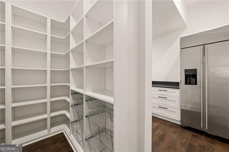 4571 Columns Drive Marietta - 33