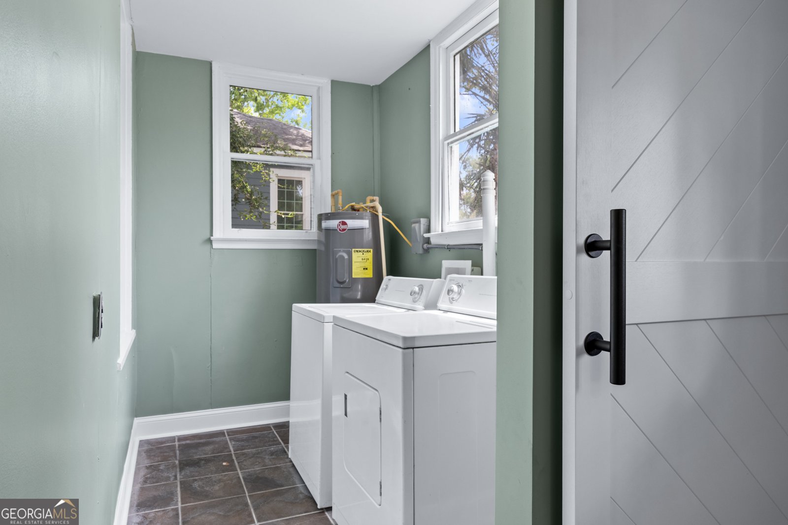 657 Henry Street Savannah - 13