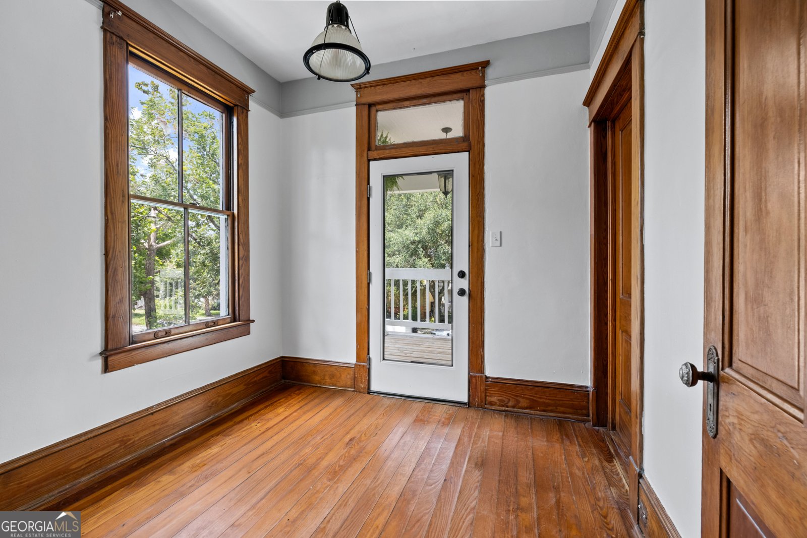 657 Henry Street Savannah - 16