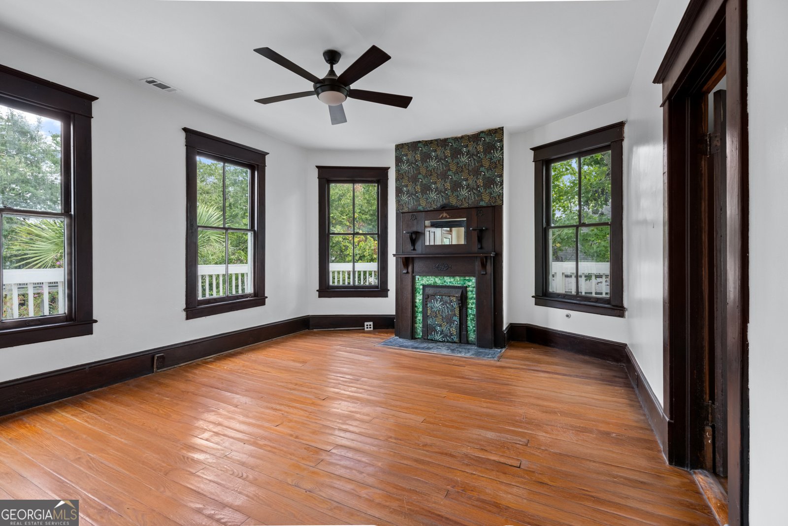 657 Henry Street Savannah - 19