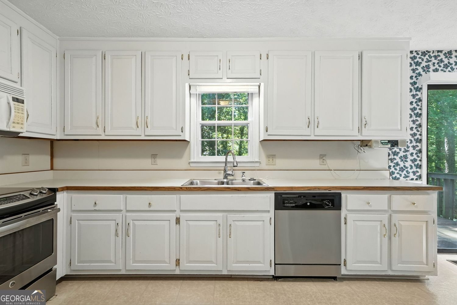 1917 Nantucket Drive Woodstock - 5