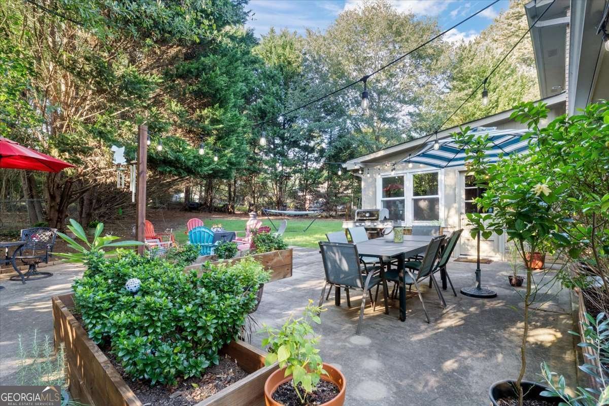 200 CLIFTON Drive Athens - 32