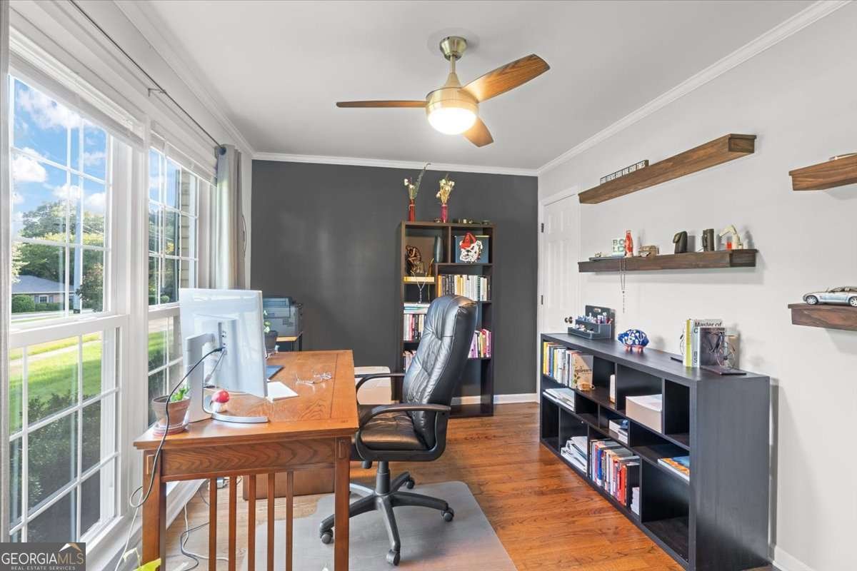 200 CLIFTON Drive Athens - 6