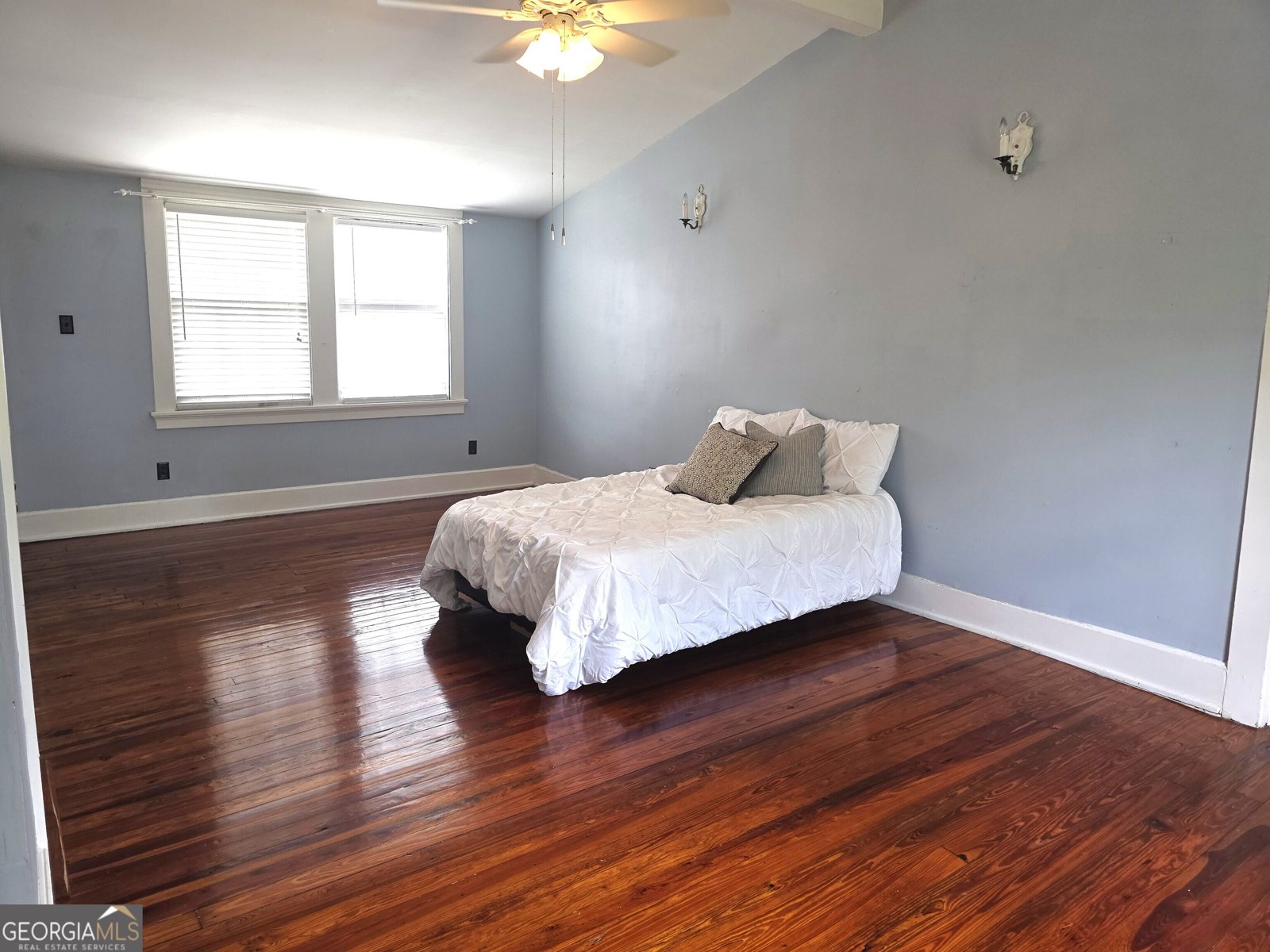 215 7th Street Columbus - 28