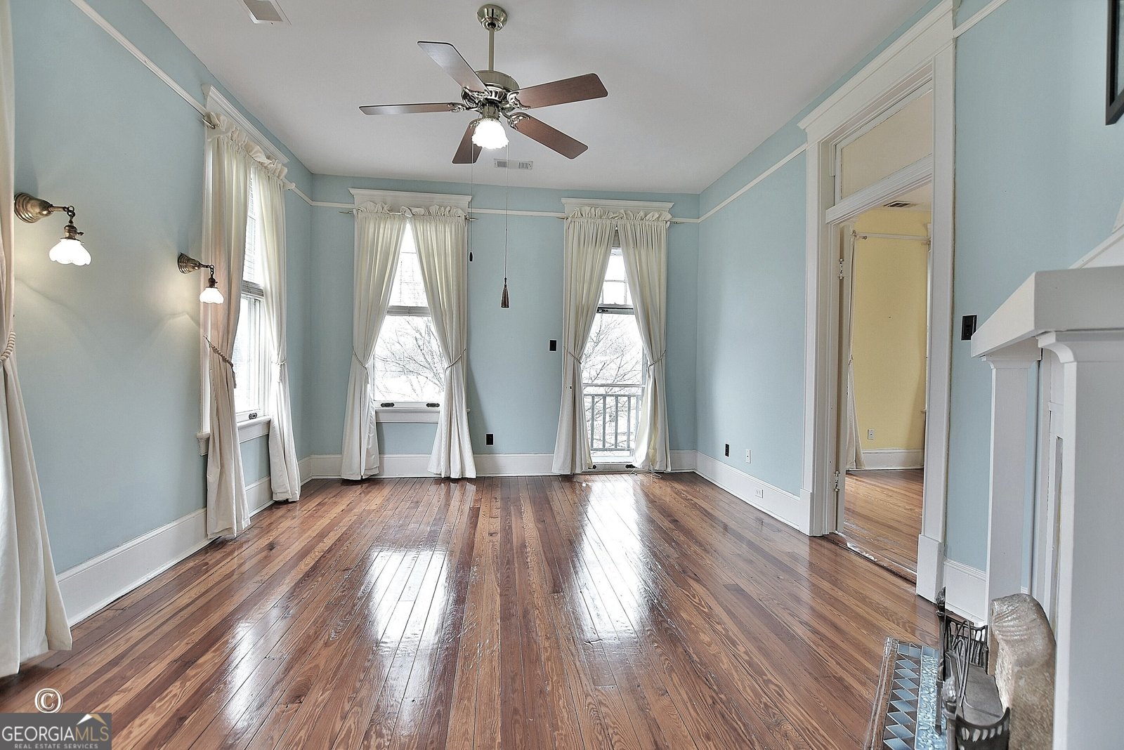215 7th Street Columbus - 32