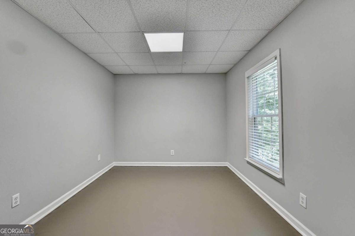 6220 Mockingbird Road Cumming - 38