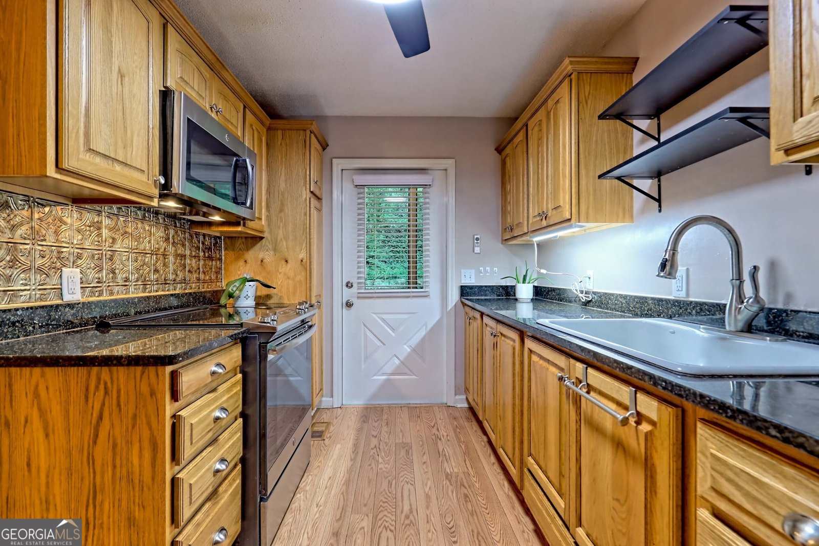 95 Stornoway Drive Clayton - 14
