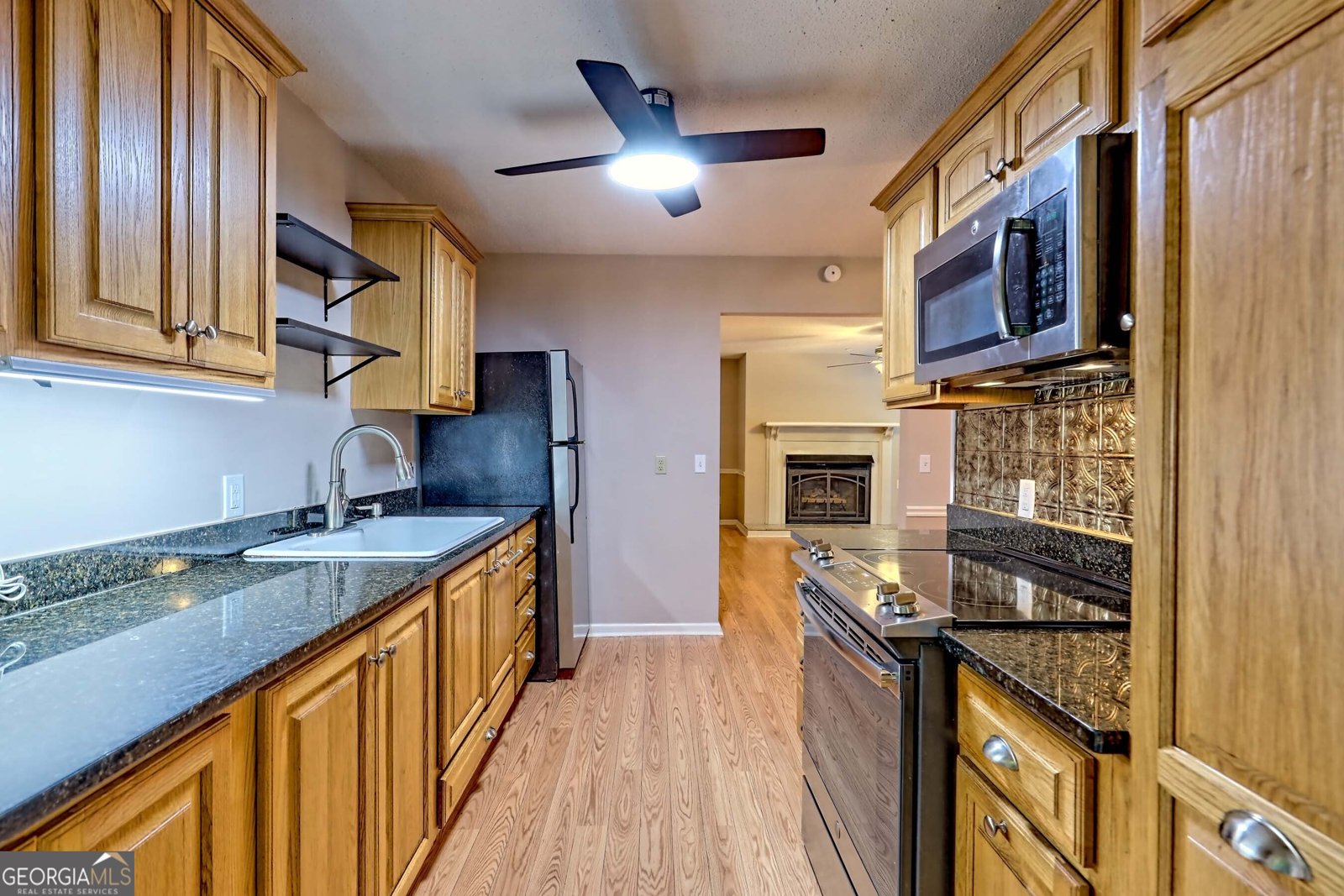 95 Stornoway Drive Clayton - 19
