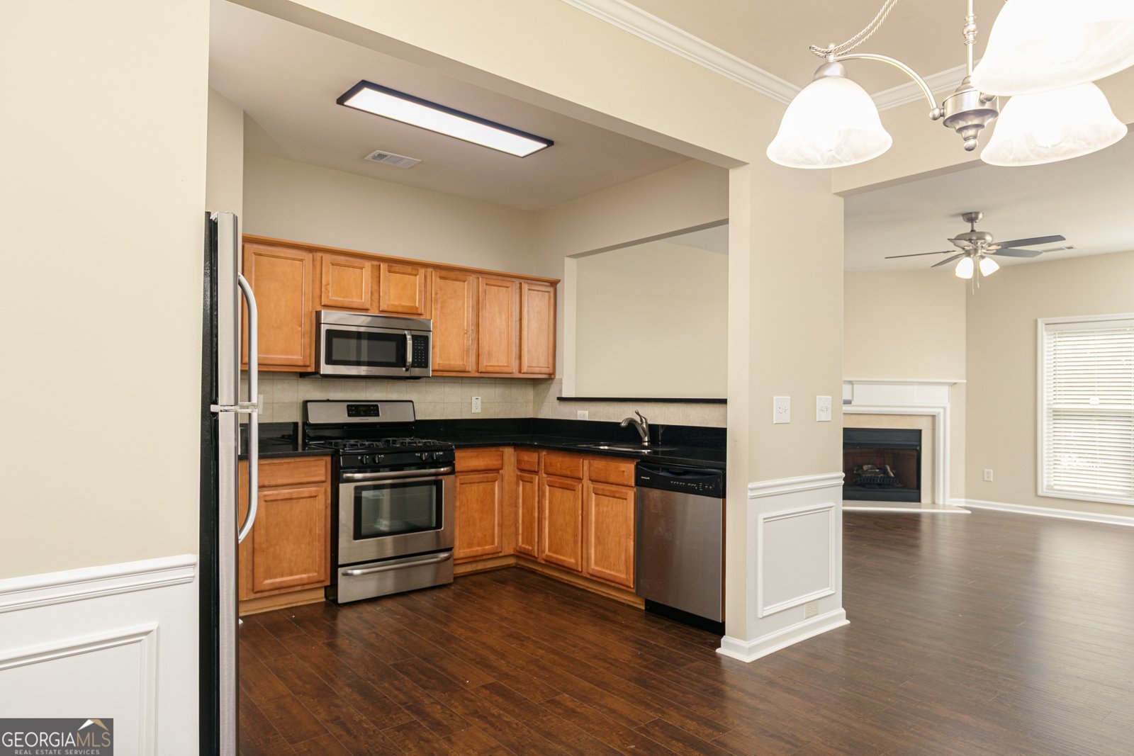 2031 LAKESHORE OVERLOOK Drive Kennesaw - 8