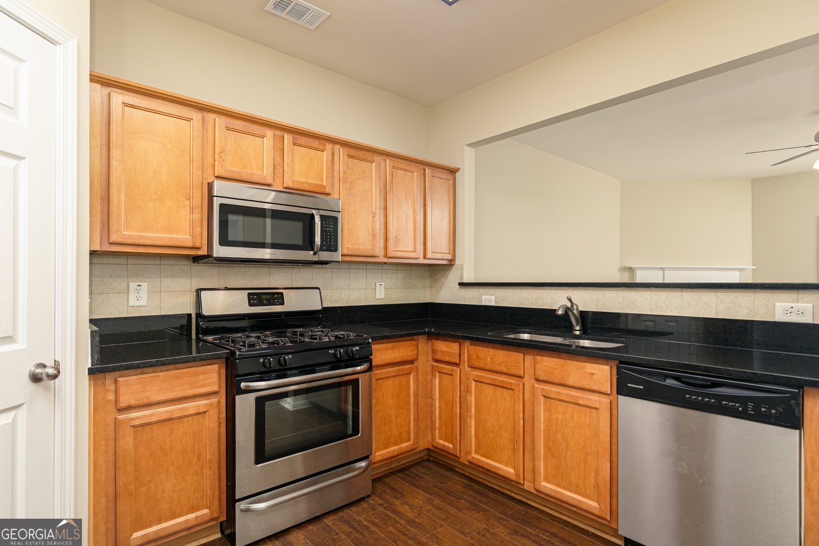 2031 LAKESHORE OVERLOOK Drive Kennesaw - 9