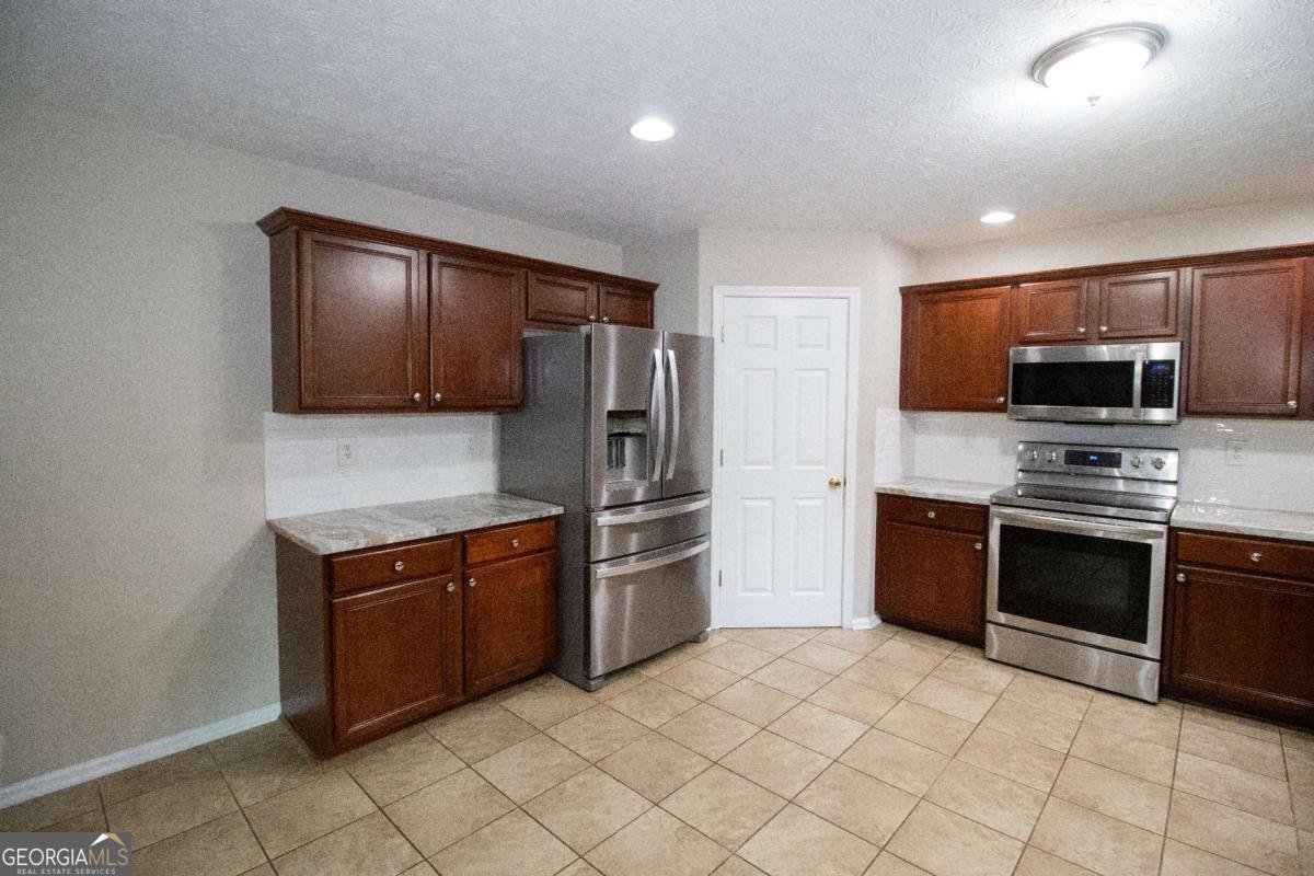 1729 PINEHURST VIEW Court Grayson - 12