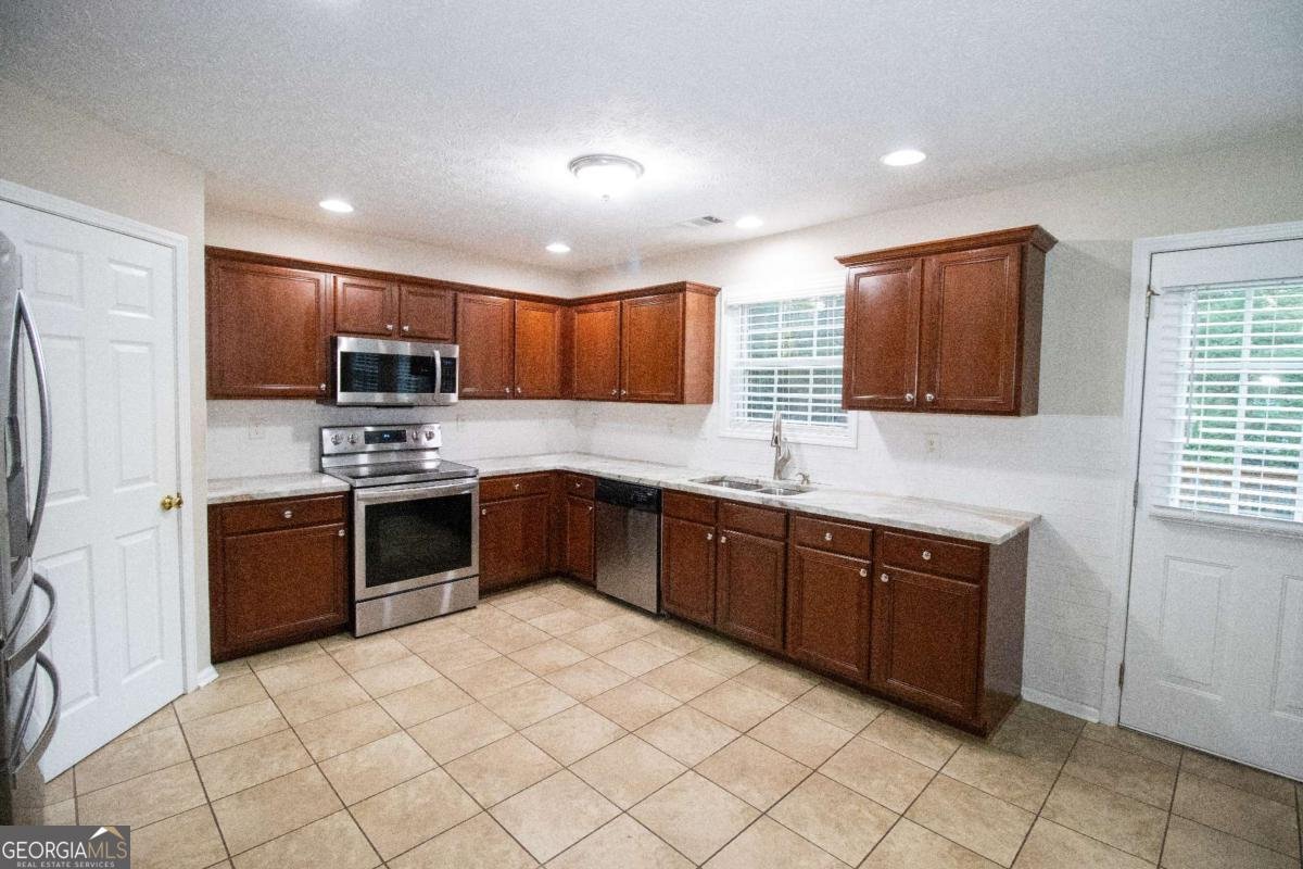 1729 PINEHURST VIEW Court Grayson - 20