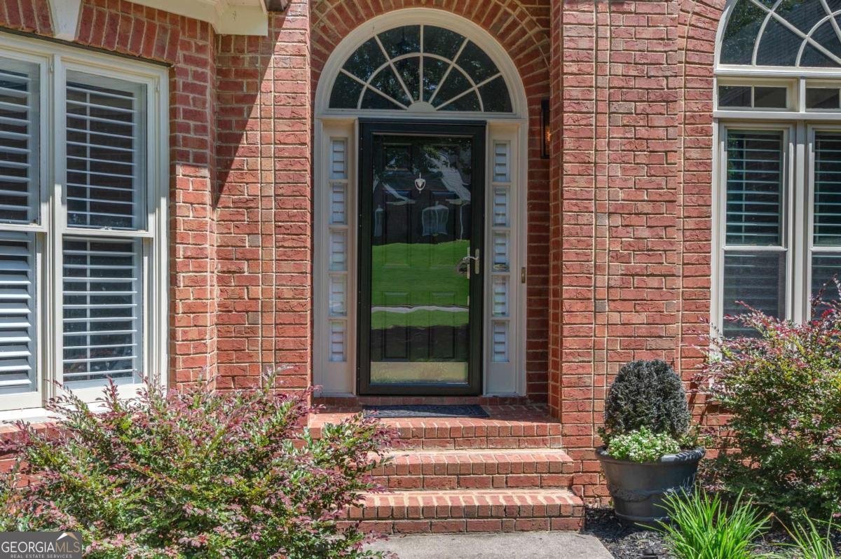 3935 Oakhaven Court Alpharetta - 2