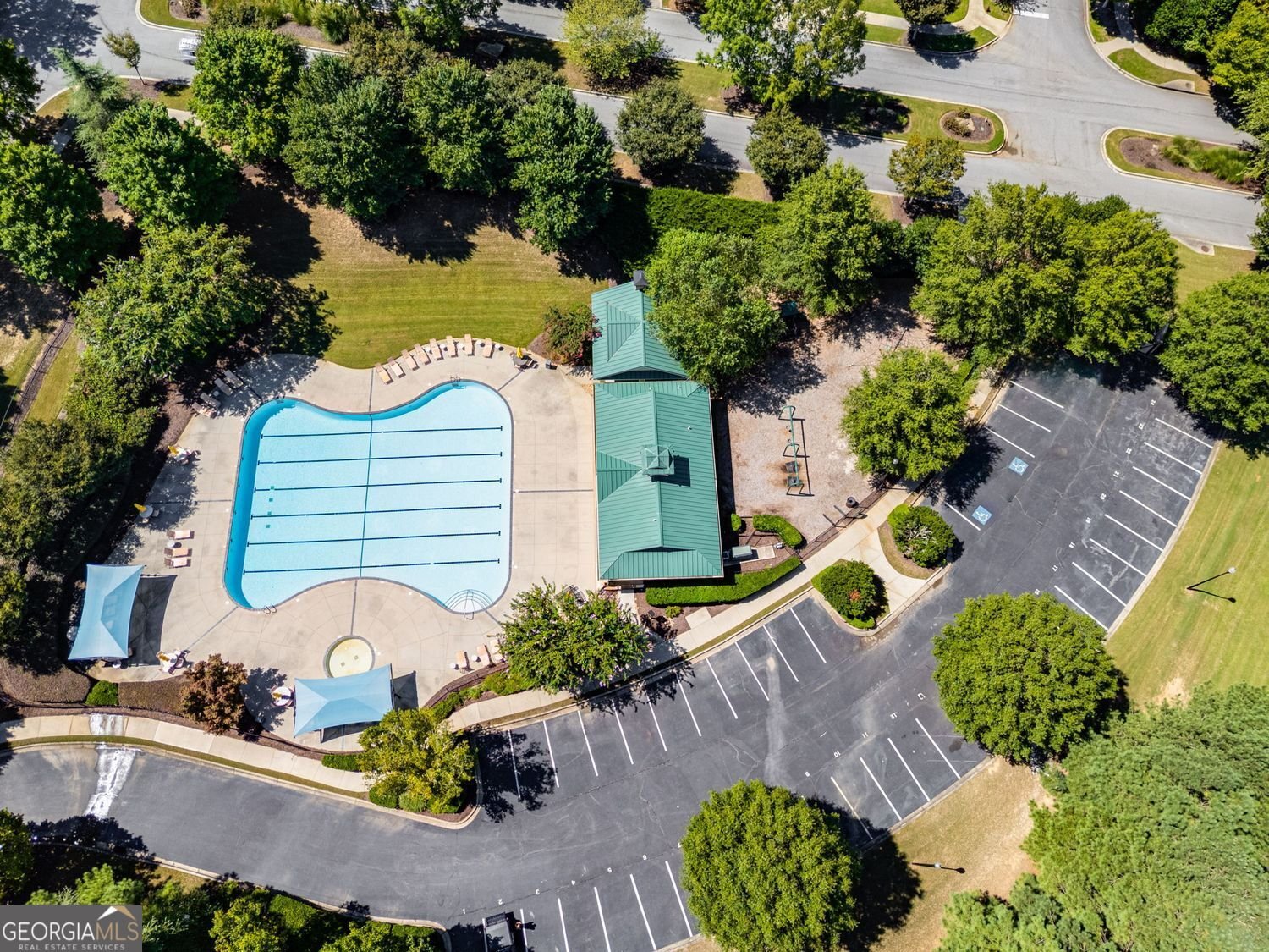 9089 Hanover Street Lithia Springs - 33