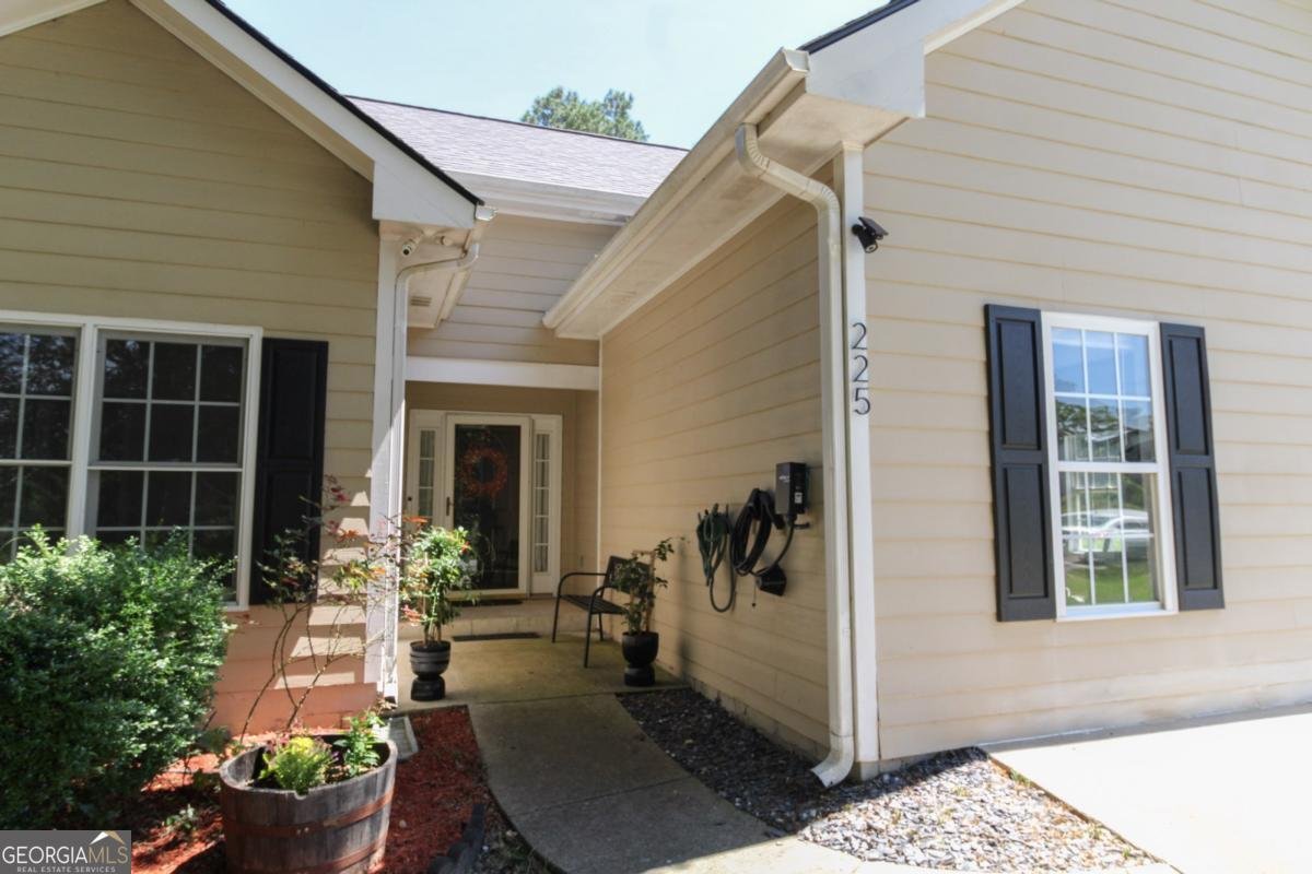 225 Camelot Drive Athens - 2