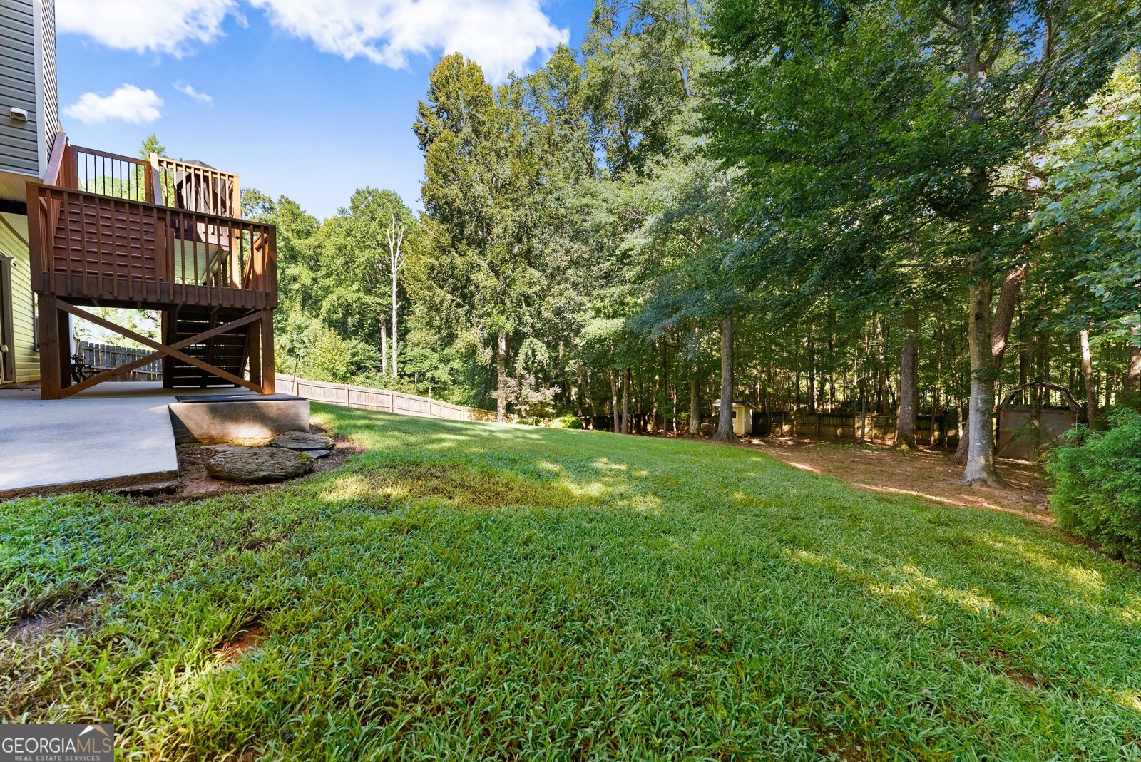 1147 Bradford Park Drive Auburn - 46