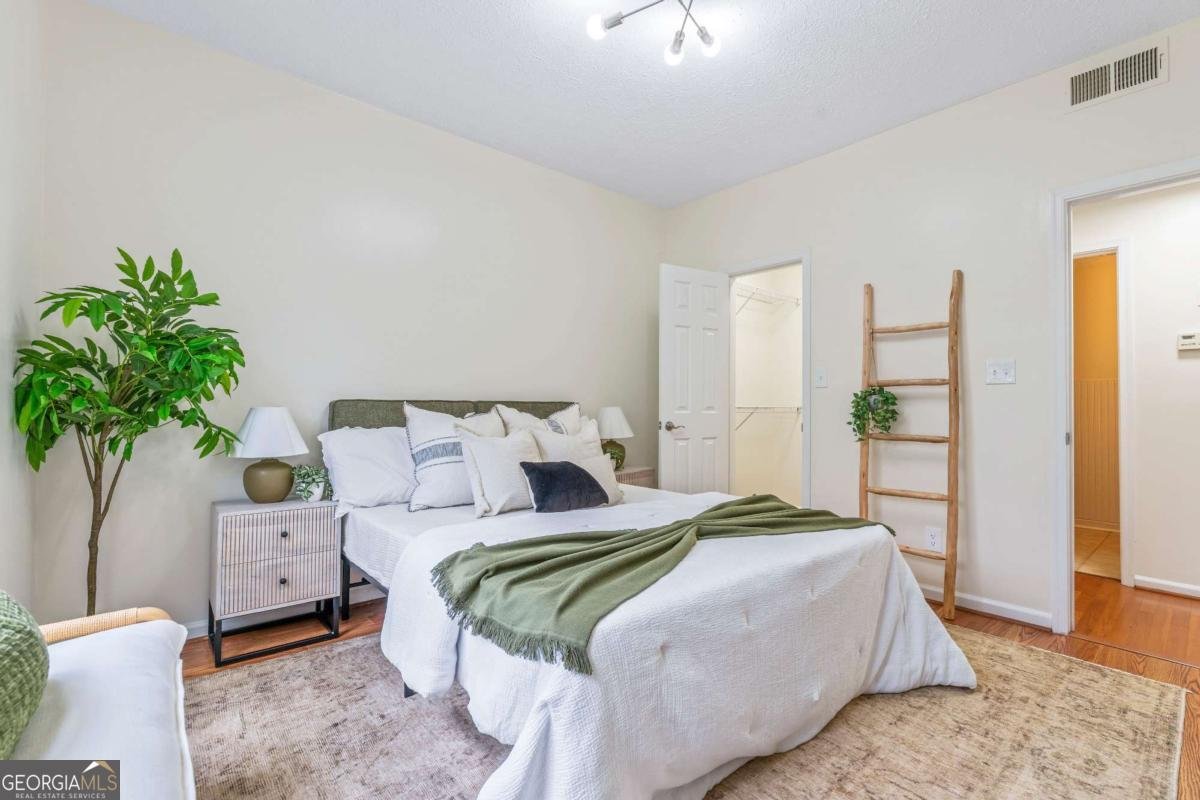 1250 Parkwood Circle Atlanta - 13