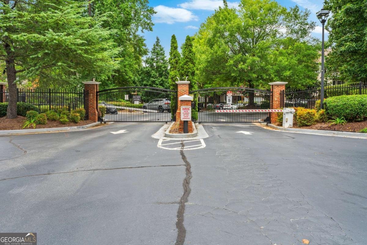 1250 Parkwood Circle Atlanta - 6