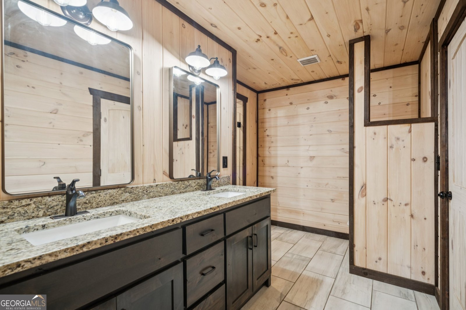 335 Mountain Road Morganton - 22