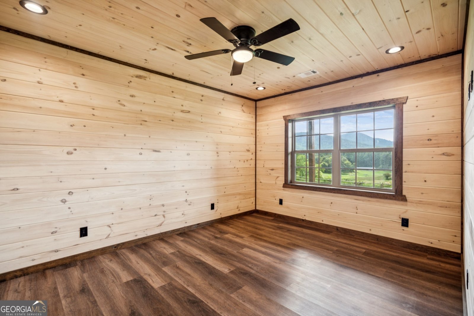 335 Mountain Road Morganton - 29