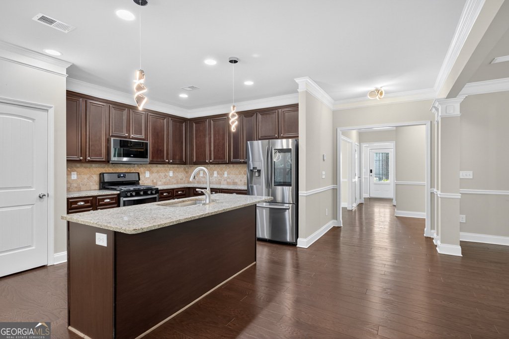 484 CRESTMONT Lane Canton - 14