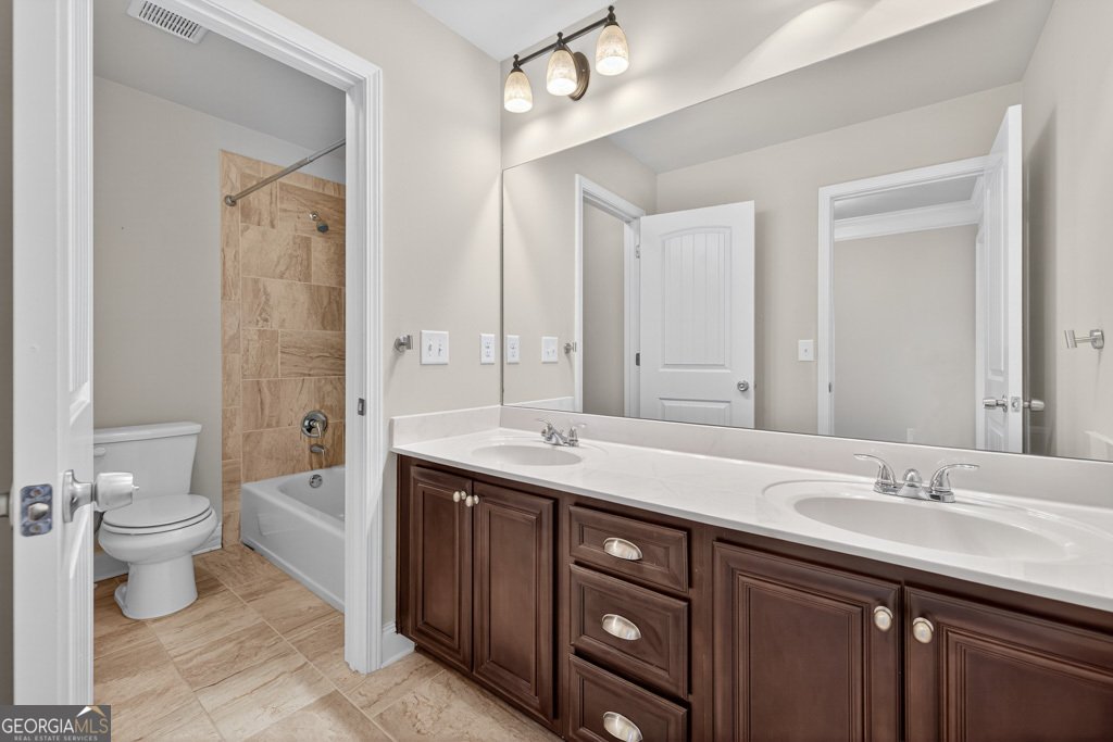 484 CRESTMONT Lane Canton - 37